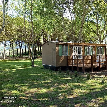 Bolsena Holiday House Bagian luar foto