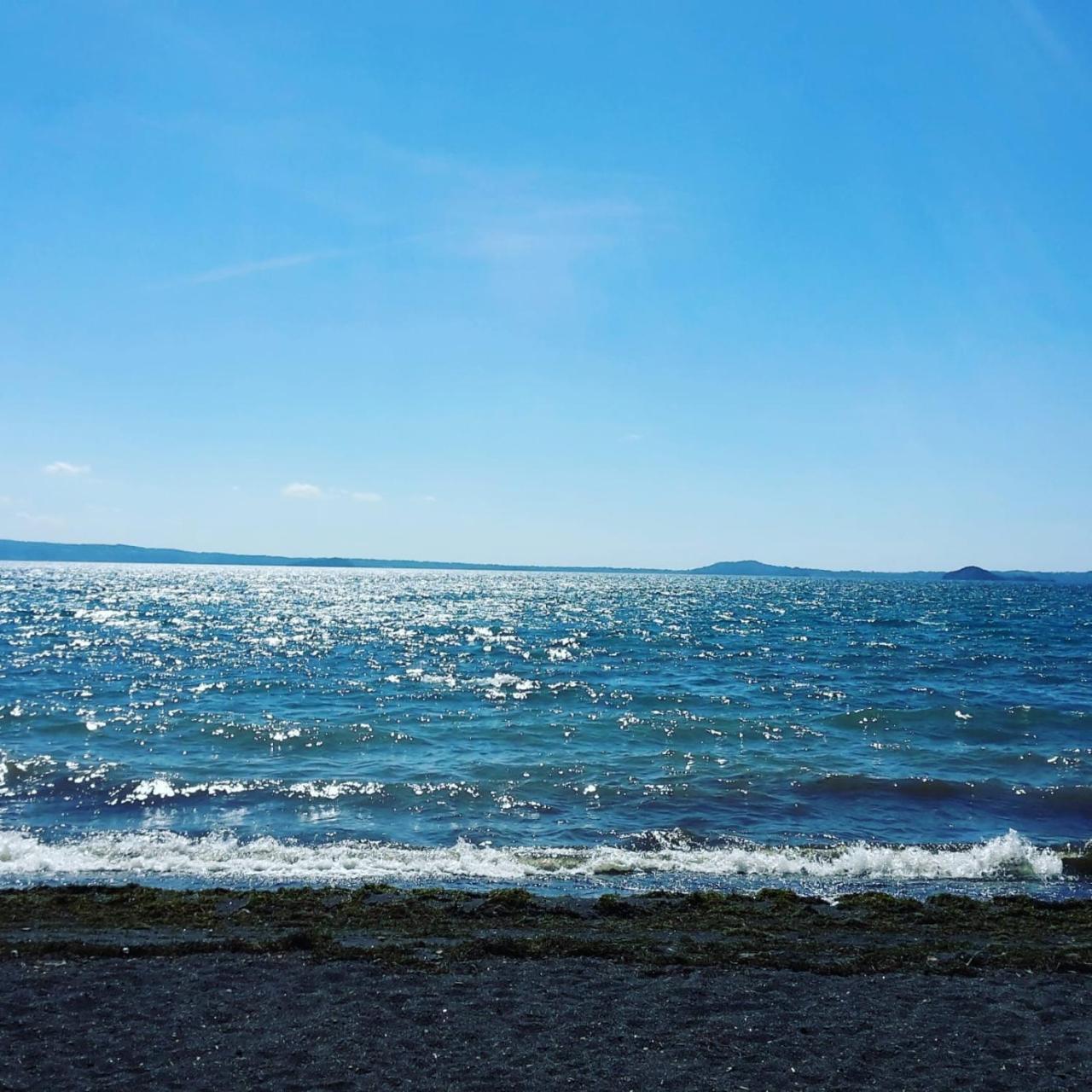 Bolsena Holiday House Bagian luar foto