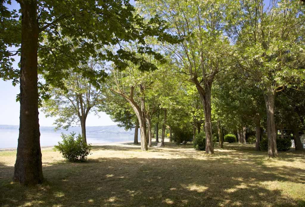 Bolsena Holiday House Bagian luar foto