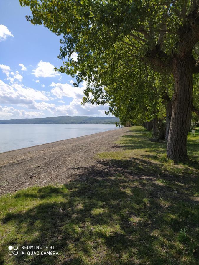 Bolsena Holiday House Bagian luar foto